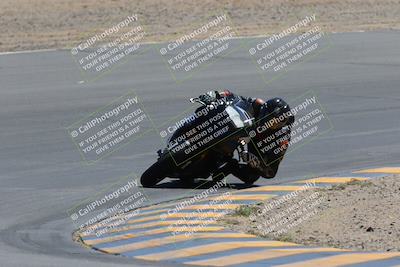 media/Apr-09-2023-SoCal Trackdays (Sun) [[333f347954]]/Turn 10 (115pm)/